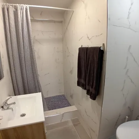 Estudios Deusto Apartmanhotel Bilbao