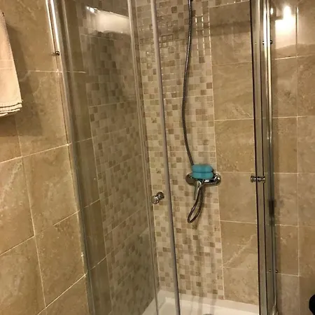 Estudios Deusto Apartmanhotel 3*