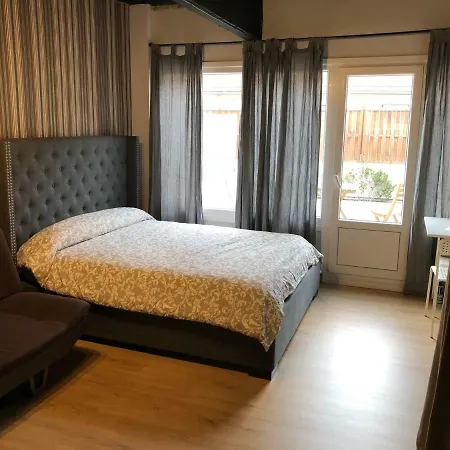 Apartmanhotel Estudios Deusto Bilbao