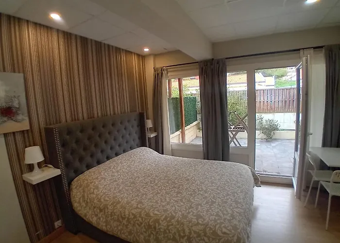 Apart Otel Estudios Deusto