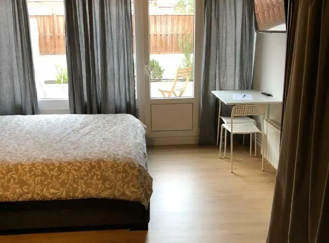 Estudios Deusto Apart Otel 4*