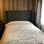 Estudios Deusto 4* ビルバオ