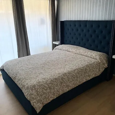 Estudios Deusto Apart-hotel
