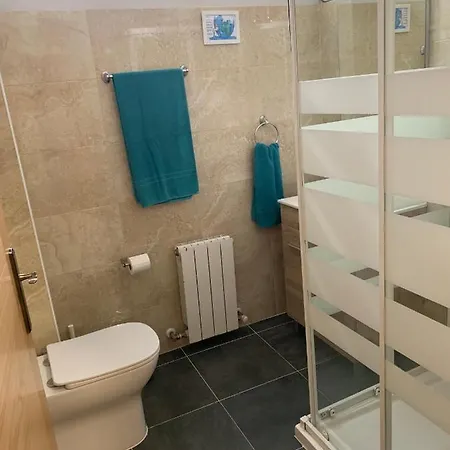 Estudios Deusto 아파트호텔