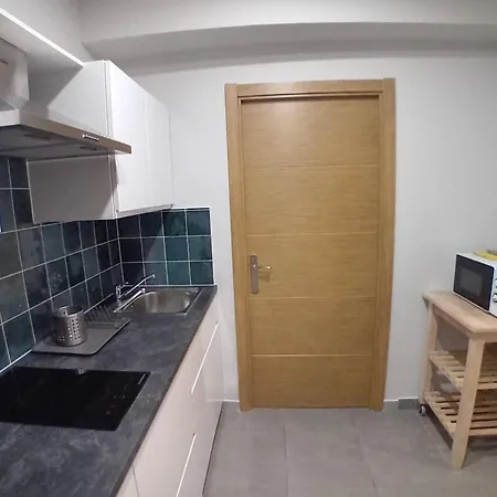 Aparthotel Estudios Deusto Bilbao