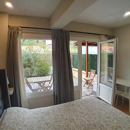 Estudios Deusto 아파트호텔 4*