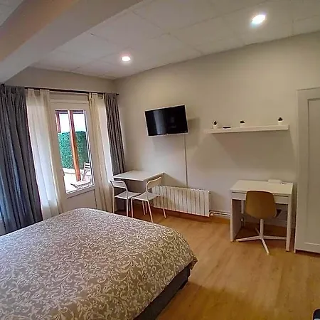 Estudios Deusto Aparthotel