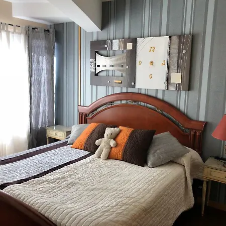 Estudios Deusto Hotel apartamentowy 3*