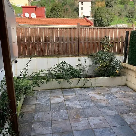 Estudios Deusto מלון דירות