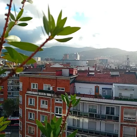 מלון דירות Estudios Deusto