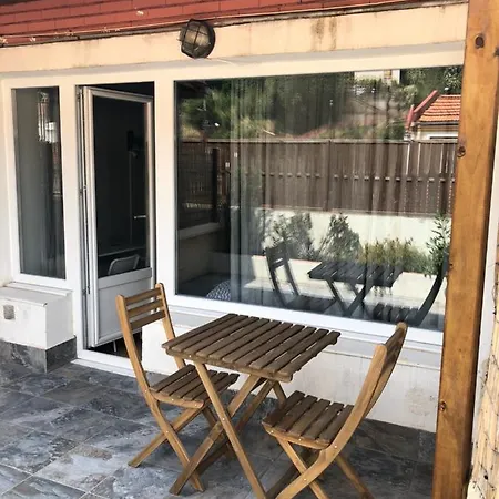 Aparthotel Estudios Deusto Bilbao