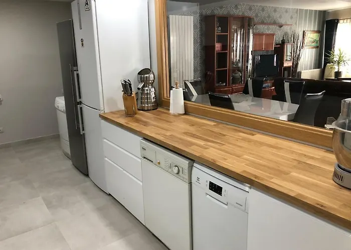 Lägenhetshotell Estudios Deusto 4*