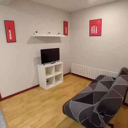 Estudios Deusto 4*