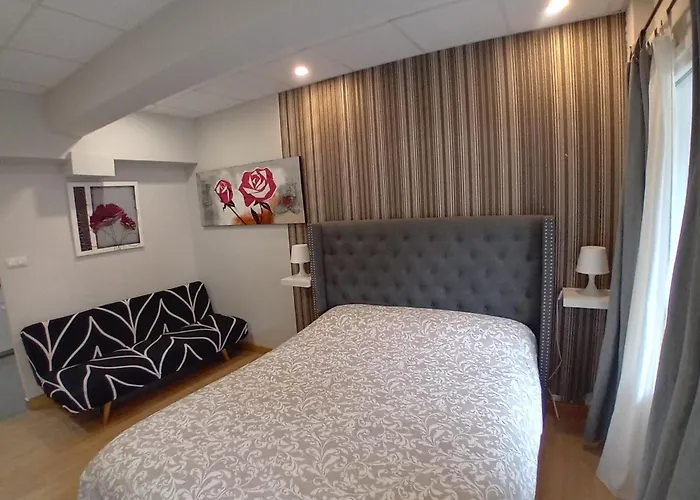 Estudios Deusto Apart-hotel 4*